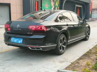 Volkswagen Magotan 2024 200 Diez mil vehículos 330TSI DSG De lujo exterior foto 5