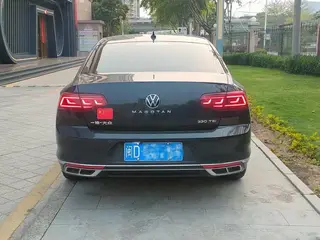 Volkswagen Magotan 2024 200 Diez mil vehículos 330TSI DSG De lujo interior foto 6