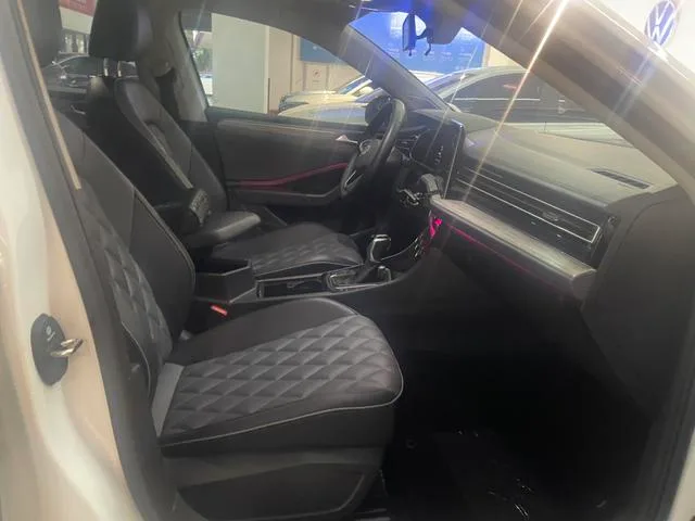 Volkswagen Sagitar 2023 300TSI DSG Premium Edition interior photo 10 Volkswagen Sagitar 2023 300TSI DSG Premium Edition interior photo 10