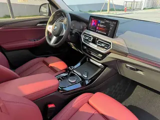 BMW X3 2023 xDrive30i Leader M Ensemble de nuit Yao intérieur photo 11 BMW X3 2023 xDrive30i Leader M Ensemble de nuit Yao intérieur photo 11