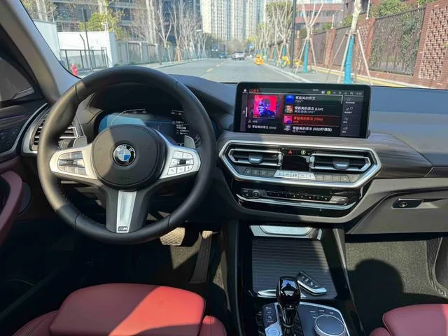 BMW X3 2023 xDrive30i Leader M Ensemble de nuit Yao intérieur photo 12 BMW X3 2023 xDrive30i Leader M Ensemble de nuit Yao intérieur photo 12