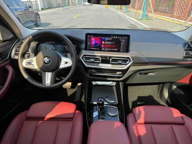 BMW X3 2023 xDrive30i Leader M Ensemble de nuit Yao intérieur photo 13 BMW X3 2023 xDrive30i Leader M Ensemble de nuit Yao intérieur photo 13