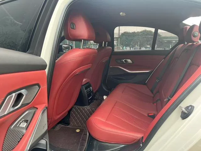 BMW 3 Series 2025 330i M Sports Night Suit interior photo 6