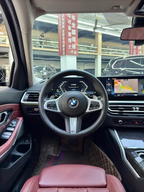 BMW 3 Series 2023 325Li M Conjunto deportivo interior foto 13 BMW 3 Series 2023 325Li M Conjunto deportivo interior foto 13