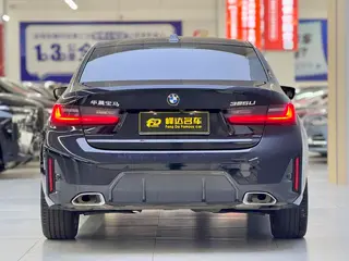 BMW 3 Series 2023 325Li M Conjunto deportivo interior foto 15 BMW 3 Series 2023 325Li M Conjunto deportivo interior foto 15