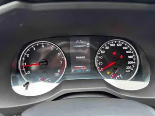 Toyota RAV4 2024 2.0L CVT Versión urbana de tracción en dos ruedas interior foto 13