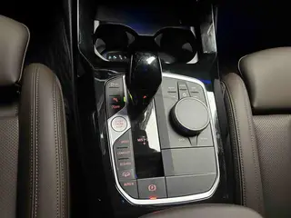 BMW X3 2022 xDrive30i Leading Type M Obsidian Night Suit interior photo 12 BMW X3 2022 xDrive30i Leading Type M Obsidian Night Suit interior photo 12