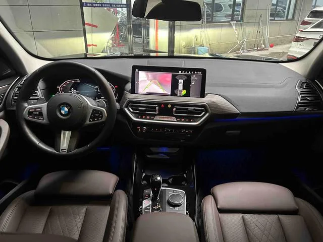 BMW X3 2022 xDrive30i Leading Type M Obsidian Night Suit interior photo 16 BMW X3 2022 xDrive30i Leading Type M Obsidian Night Suit interior photo 16