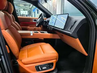 Li Auto L9 2024 Ultra version interior photo 16 Li Auto L9 2024 Ultra version interior photo 16
