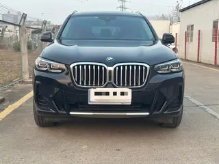 BMW X3 2022 Reforma xDrive25i M Conjunto deportivo exterior foto 2 BMW X3 2022 Reforma xDrive25i M Conjunto deportivo exterior foto 2