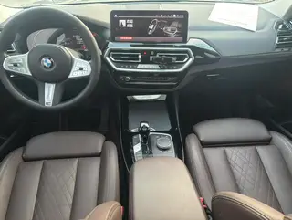 BMW X3 2022 Reforma xDrive25i M Conjunto deportivo interior foto 10 BMW X3 2022 Reforma xDrive25i M Conjunto deportivo interior foto 10
