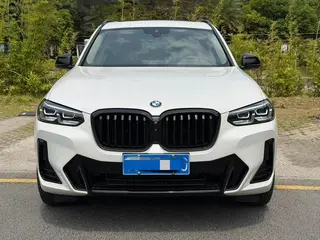 BMW X3 2023 xDrive30i Líder M Traje de noche Yao exterior foto 2 BMW X3 2023 xDrive30i Líder M Traje de noche Yao exterior foto 2