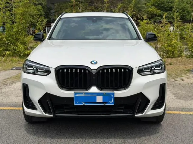 BMW X3 2023 xDrive30i Líder M Traje de noche Yao exterior foto 2 BMW X3 2023 xDrive30i Líder M Traje de noche Yao exterior foto 2