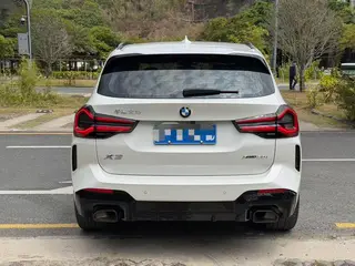 BMW X3 2023 xDrive30i Líder M Traje de noche Yao exterior foto 4 BMW X3 2023 xDrive30i Líder M Traje de noche Yao exterior foto 4