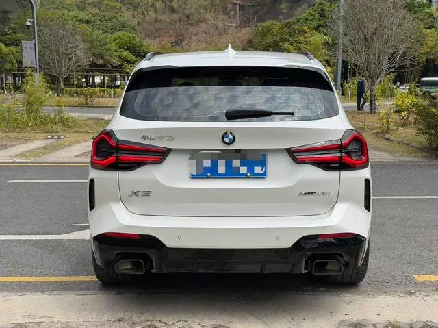 BMW X3 2023 xDrive30i Líder M Traje de noche Yao exterior foto 4 BMW X3 2023 xDrive30i Líder M Traje de noche Yao exterior foto 4