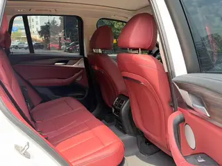 BMW X3 2023 xDrive30i Líder M Traje de noche Yao exterior foto 7 BMW X3 2023 xDrive30i Líder M Traje de noche Yao exterior foto 7