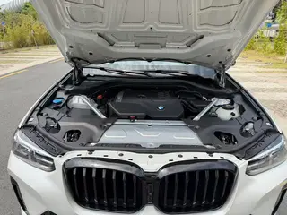 BMW X3 2023 xDrive30i Líder M Traje de noche Yao interior foto 14 BMW X3 2023 xDrive30i Líder M Traje de noche Yao interior foto 14