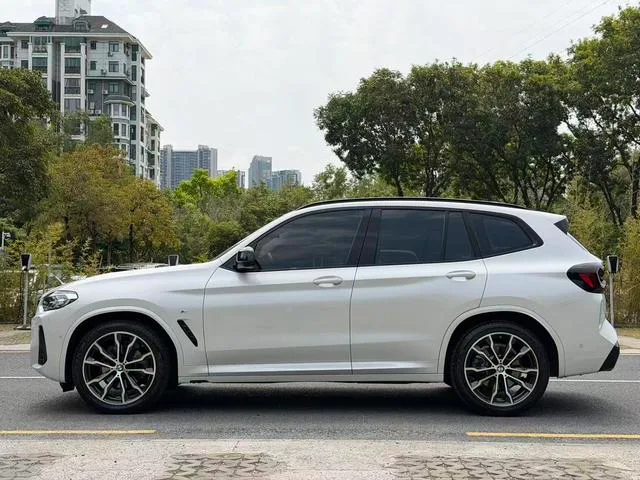 BMW X3 2023 xDrive30i Líder M Traje de noche Yao interior foto 15 BMW X3 2023 xDrive30i Líder M Traje de noche Yao interior foto 15