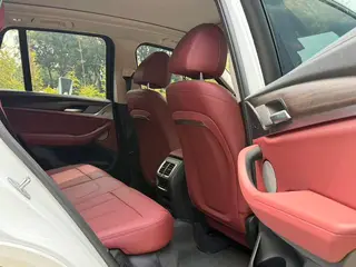 BMW X3 2023 xDrive30i Líder M Traje de noche Yao interior foto 20 BMW X3 2023 xDrive30i Líder M Traje de noche Yao interior foto 20