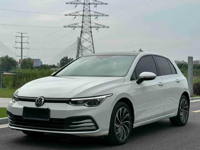 Volkswagen Golf 2023 280TSI DSG Pro extérieur photo 1 Volkswagen Golf 2023 280TSI DSG Pro extérieur photo 1