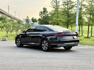Volkswagen Passat 2022 380TSI Versión principal interior foto 19 Volkswagen Passat 2022 380TSI Versión principal interior foto 19