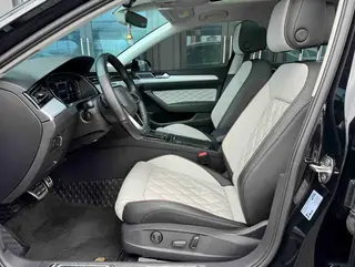 Volkswagen Magotan 2023 200 Edición conmemorativa de 10,000 vehículos 330TSI DSG De lujo exterior foto 3