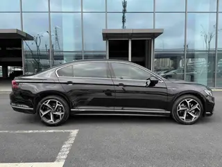 Volkswagen Magotan 2023 200 Edición conmemorativa de 10,000 vehículos 330TSI DSG De lujo interior foto 9