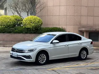 Volkswagen Bora 2024 200TSI DSG Changxing версия