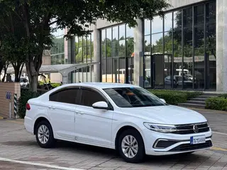 Volkswagen Bora 2024 200TSI DSG Versión Changxing exterior foto 3 Volkswagen Bora 2024 200TSI DSG Versión Changxing exterior foto 3
