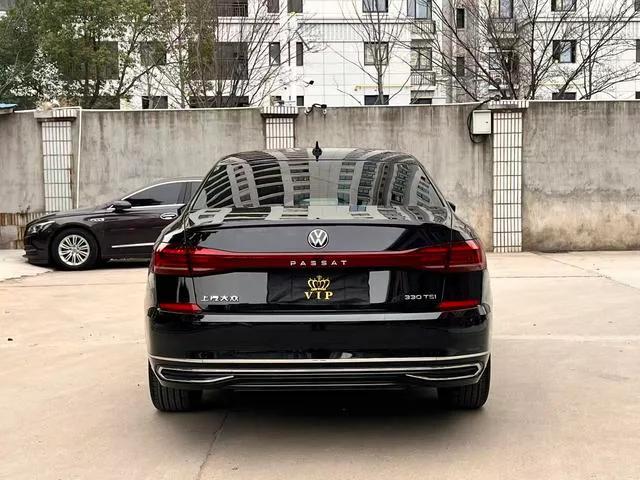 Volkswagen Passat 2023 Restyling 330TSI Star Deluxe Edition exterior photo 4 Volkswagen Passat 2023 Restyling 330TSI Star Deluxe Edition exterior photo 4