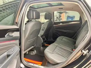 Volkswagen Passat 2023 Restyling 330TSI Star Deluxe Edition interior photo 7 Volkswagen Passat 2023 Restyling 330TSI Star Deluxe Edition interior photo 7