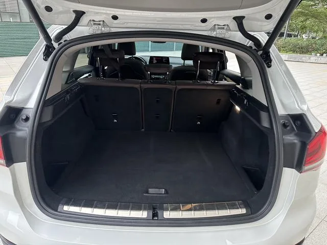 BMW X1 2022 sDrive25Li Leading Type interior photo 20 BMW X1 2022 sDrive25Li Leading Type interior photo 20