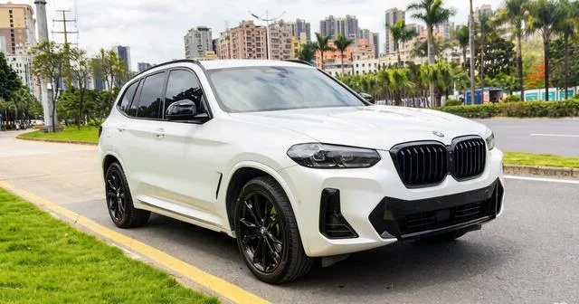 BMW X3 2023 xDrive30i Tipo de lujo M Traje de noche Yao exterior foto 3 BMW X3 2023 xDrive30i Tipo de lujo M Traje de noche Yao exterior foto 3
