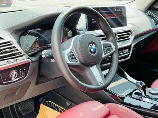 BMW X3 2022 xDrive30i Leading Type M Obsidian Night Suit interior photo 19 BMW X3 2022 xDrive30i Leading Type M Obsidian Night Suit interior photo 19