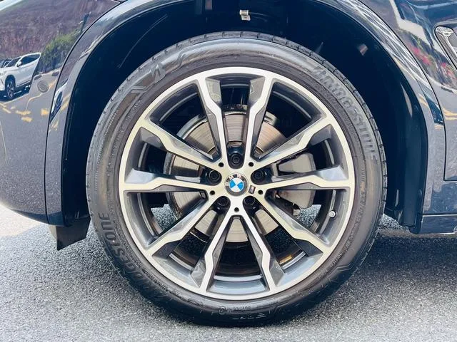 BMW X3 2022 xDrive30i Leading Type M Obsidian Night Suit interior photo 20 BMW X3 2022 xDrive30i Leading Type M Obsidian Night Suit interior photo 20