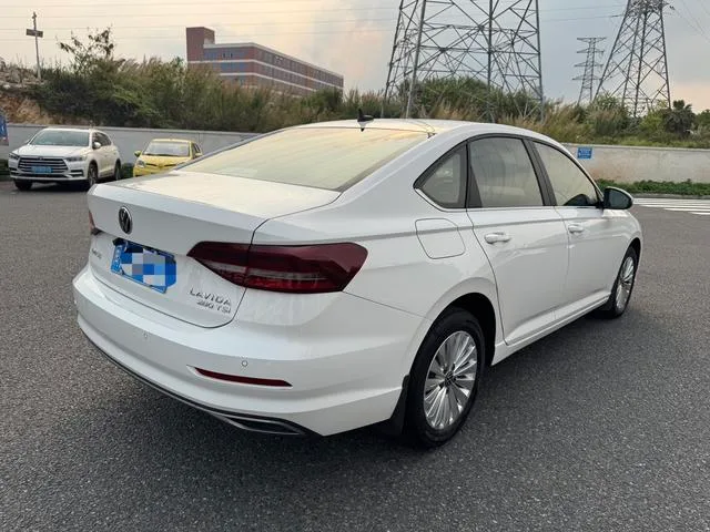 Volkswagen Lavida 2021 280TSI DSG Comfort Edition interior photo 6 Volkswagen Lavida 2021 280TSI DSG Comfort Edition interior photo 6
