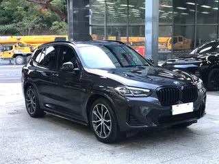 BMW X3 2022 xDrive30i Leader M Ensemble de nuit Yao extérieur photo 3 BMW X3 2022 xDrive30i Leader M Ensemble de nuit Yao extérieur photo 3