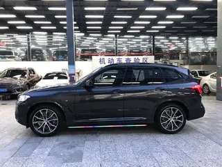 BMW X3 2022 xDrive30i Leader M Ensemble de nuit Yao extérieur photo 8 BMW X3 2022 xDrive30i Leader M Ensemble de nuit Yao extérieur photo 8