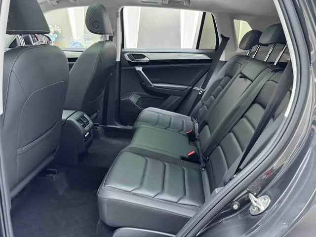 Volkswagen Tayron 2021 330TSI Deux roues motrices 3 Anniversaire édition limitée intérieur photo 14 Volkswagen Tayron 2021 330TSI Deux roues motrices 3 Anniversaire édition limitée intérieur photo 14
