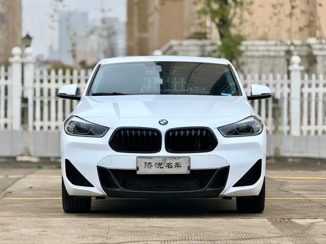 BMW X2 2022 sDrive25i M Conjunto deportivo exterior foto 2 BMW X2 2022 sDrive25i M Conjunto deportivo exterior foto 2