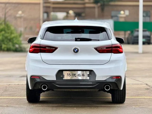BMW X2 2022 sDrive25i M Conjunto deportivo exterior foto 6 BMW X2 2022 sDrive25i M Conjunto deportivo exterior foto 6