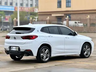 BMW X2 2022 sDrive25i M Conjunto deportivo exterior foto 7 BMW X2 2022 sDrive25i M Conjunto deportivo exterior foto 7