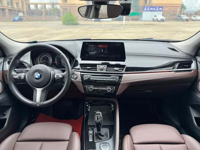 BMW X2 2022 sDrive25i M Conjunto deportivo exterior foto 10 BMW X2 2022 sDrive25i M Conjunto deportivo exterior foto 10