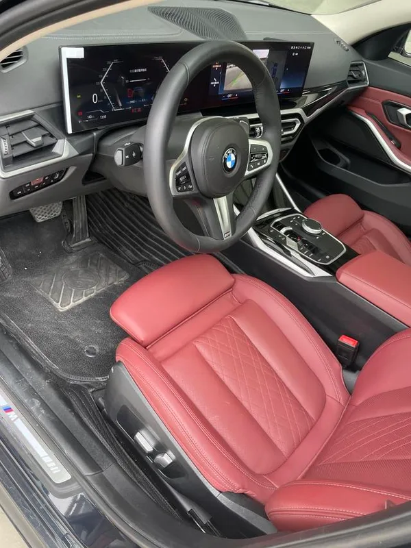 BMW 3 Series 2023 320Li M Sports suit interior photo 14 BMW 3 Series 2023 320Li M Sports suit interior photo 14