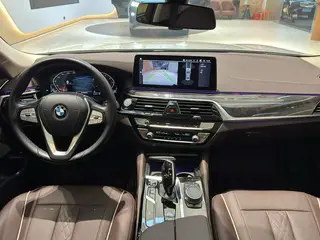 BMW 5 Series 2022 Reforma 525Li Traje de lujo exterior foto 4