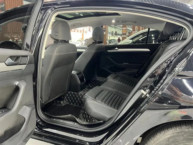 Volkswagen Magotan 2020 280TSI DSG Comfortable exterior photo 6