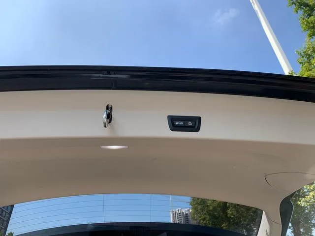 BMW X3 2022 Second change xDrive30i Leading Type M Obsidian Night Suit exterior photo 8 BMW X3 2022 Second change xDrive30i Leading Type M Obsidian Night Suit exterior photo 8