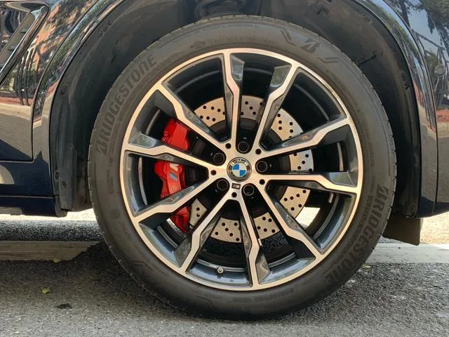BMW X3 2022 Second change xDrive30i Leading Type M Obsidian Night Suit interior photo 11 BMW X3 2022 Second change xDrive30i Leading Type M Obsidian Night Suit interior photo 11