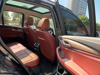 BMW X3 2022 Second change xDrive30i Leading Type M Obsidian Night Suit interior photo 17 BMW X3 2022 Second change xDrive30i Leading Type M Obsidian Night Suit interior photo 17