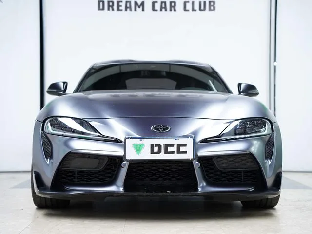 Toyota Supra 2022 GR SUPRA 3.0T Edición limitada de Yuanshan Grey interior foto 16 Toyota Supra 2022 GR SUPRA 3.0T Edición limitada de Yuanshan Grey interior foto 16